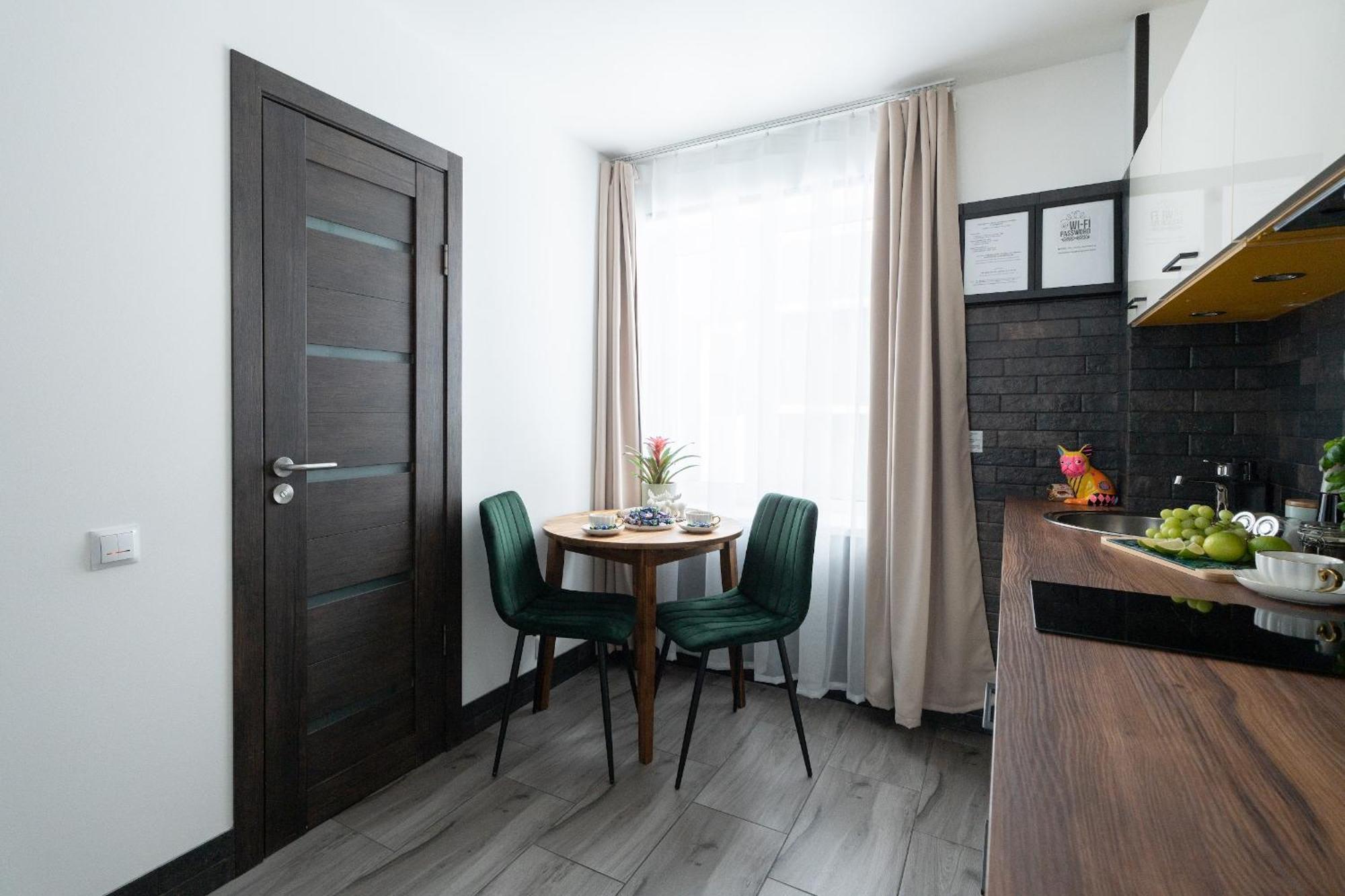 Apartament Garden & Private Parking With Playground Ryga